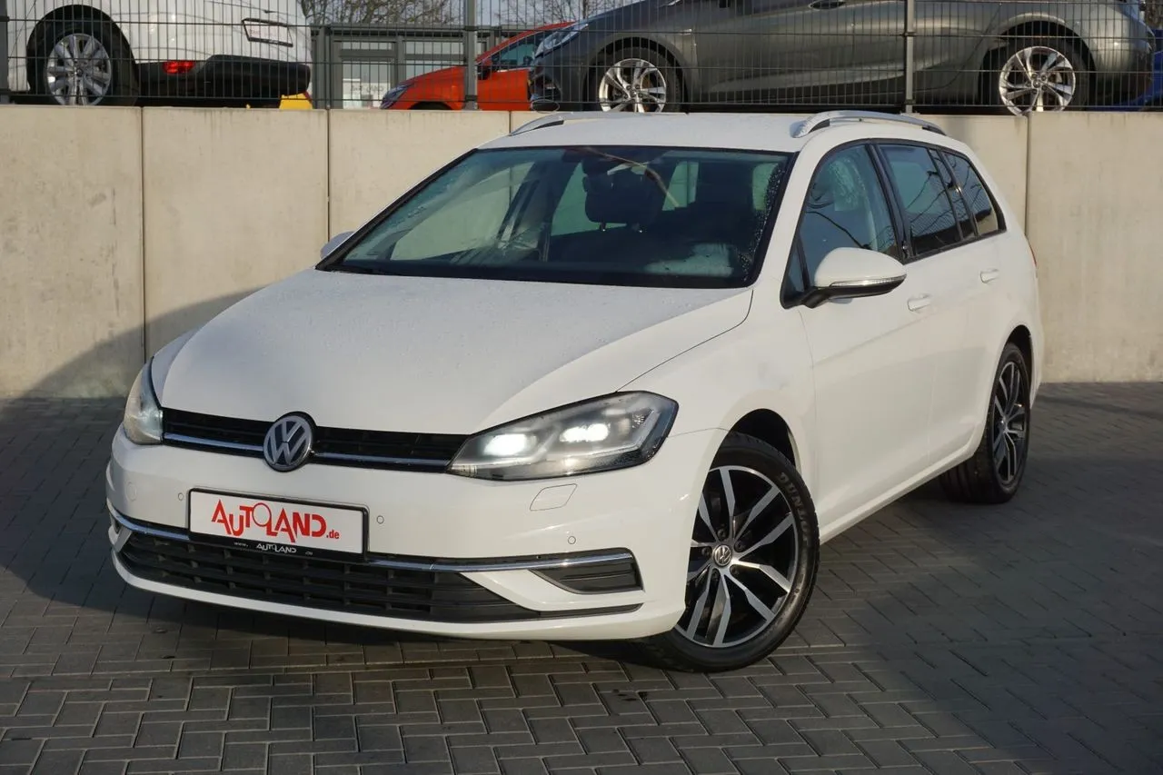 Volkswagen Golf Variant 2.0 TDI Sound...  Image 1